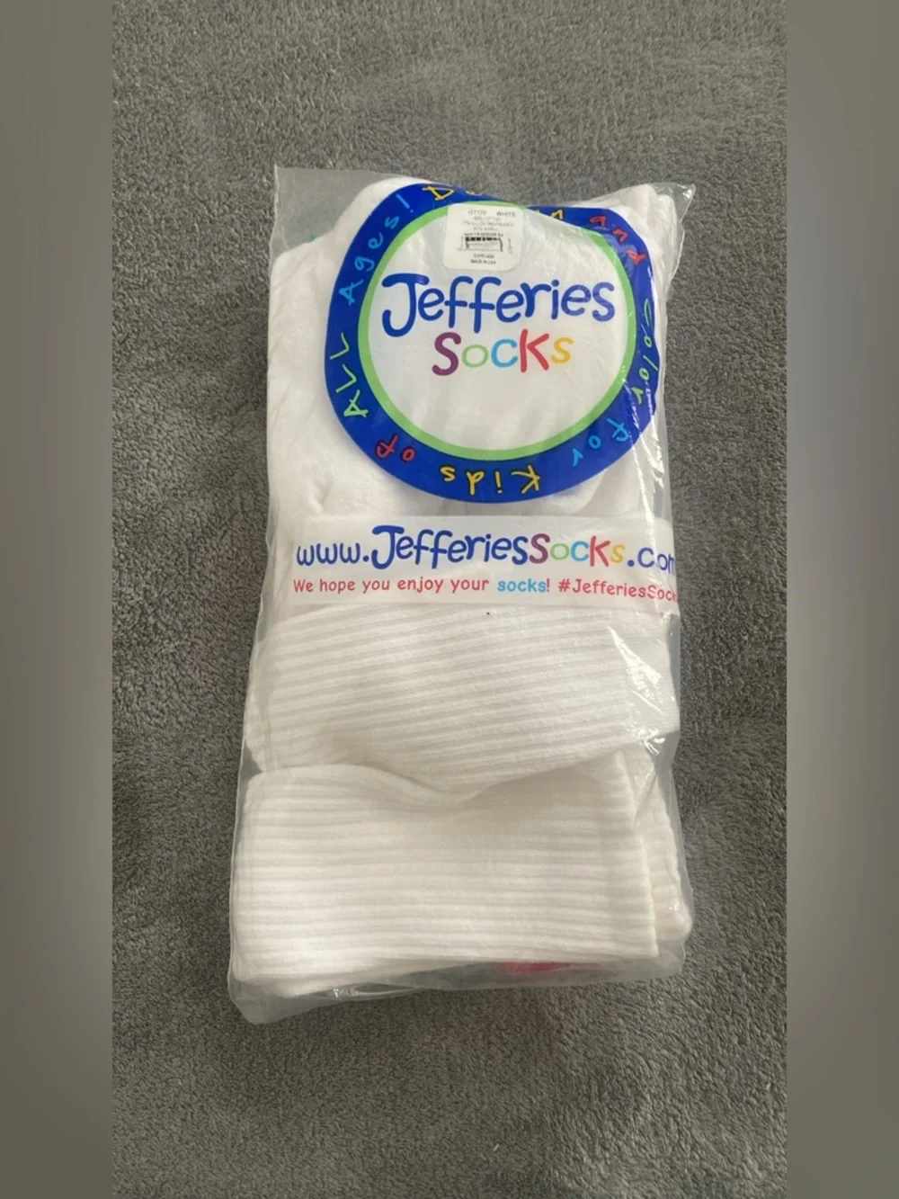 Jefferies Kids Crew Socks White Size Small 7-8.5 (Shoe 9-1) Seamless Toe 6 Pair